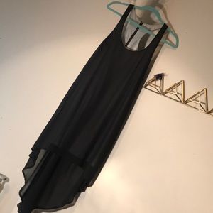 Black high-low midi dress